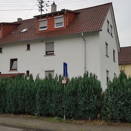 Outletcity Ferienwohnung Apartment 2 Metzingen (Tubingen) Exterior foto